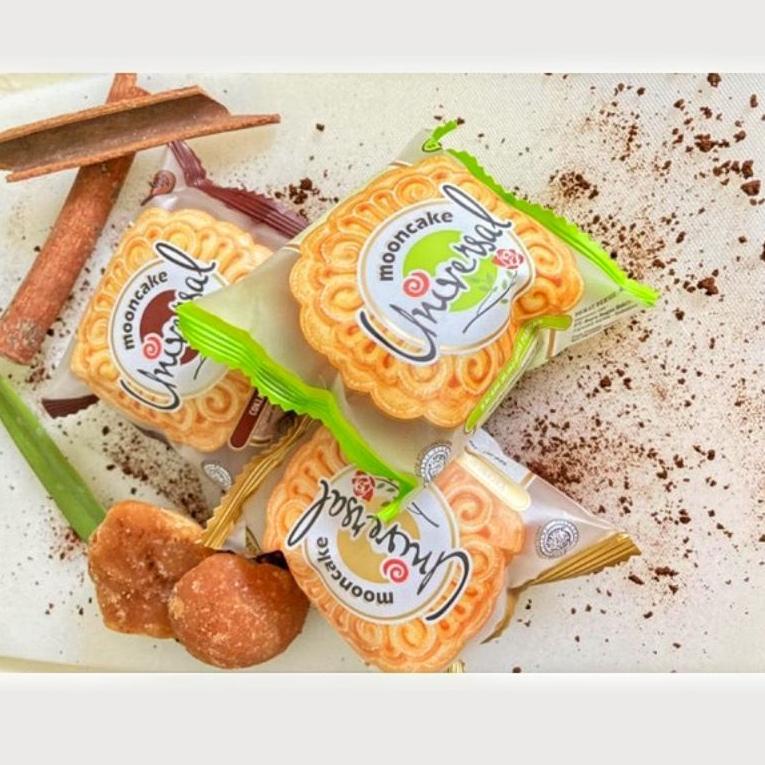 

㍿ Mooncake Universal Pia Basah Original Cokelat Pandan 60 gr ✿