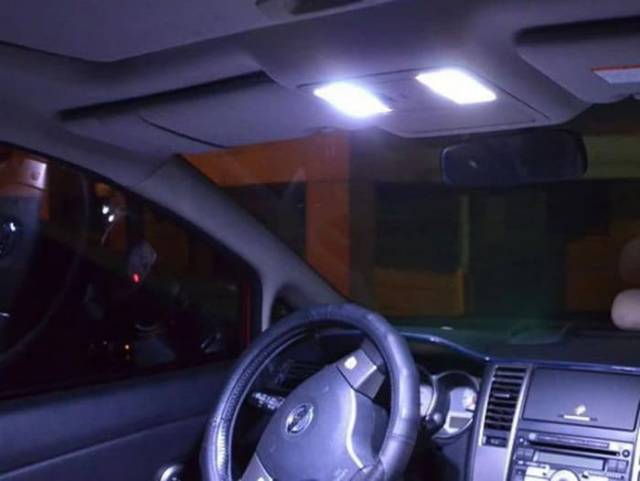 Lampu LED Palfon Kabin Mobil 25 Led.Avanza.Agya.Ayla.ertiga,Toyota.Grand Livina.Xenia.Calya.Sigra