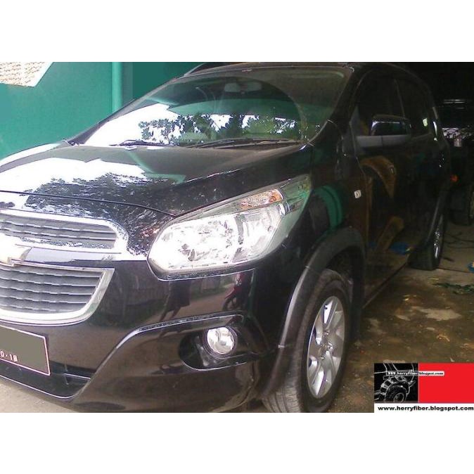 Over Fender Chevrolet Spin