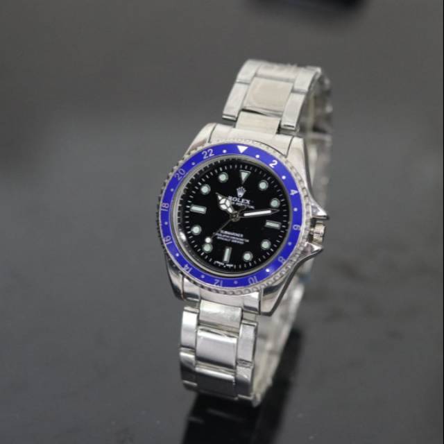 Jam tangan wanita Rolex submariner, Ring putar