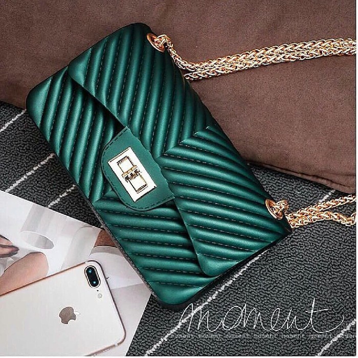 YUK BELI TAS WANITA CHANEL CEVRON MINI JELLY IMPOR 18CM - HIJAU FREE ONGKIR..