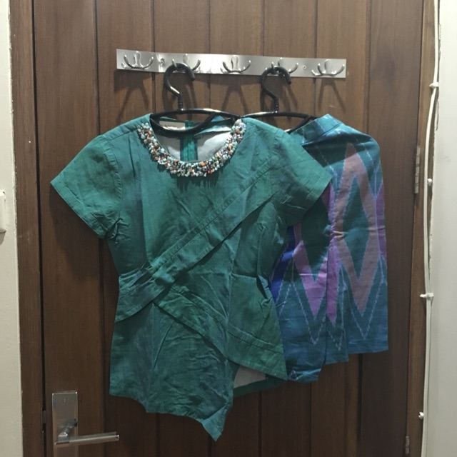 Dea valencia beaded tops and tenun skirt