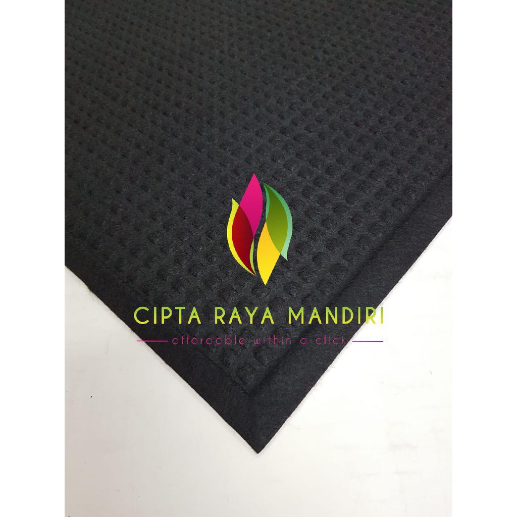 Keset Karet Karpet Lantai Bludru Anti Slip 90 x 150 - BULAT