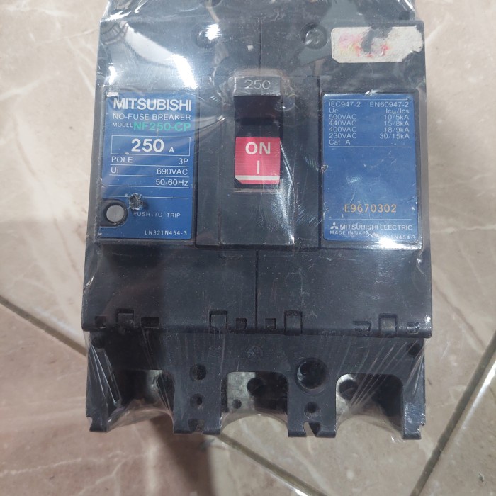 mccb 250a 3p mitsubishi