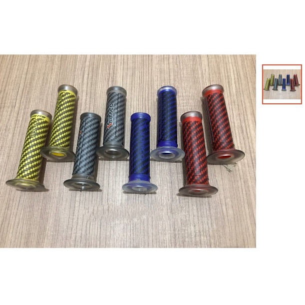 sepasang handgrip karbon/grip open karet carbon motor handfat motor universal bisa untuk semua motor