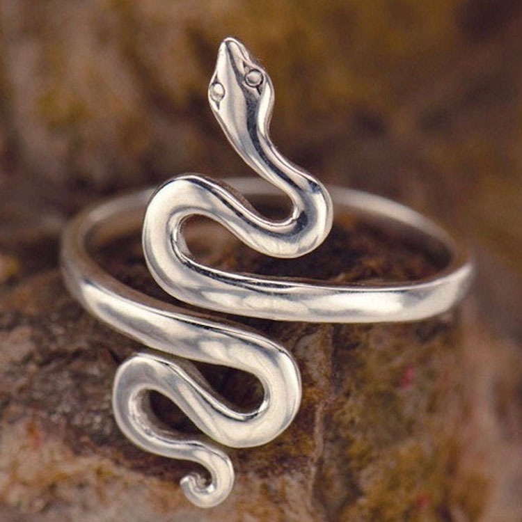 Cincin Silver Antik Retro Bentuk Ular Merangkak