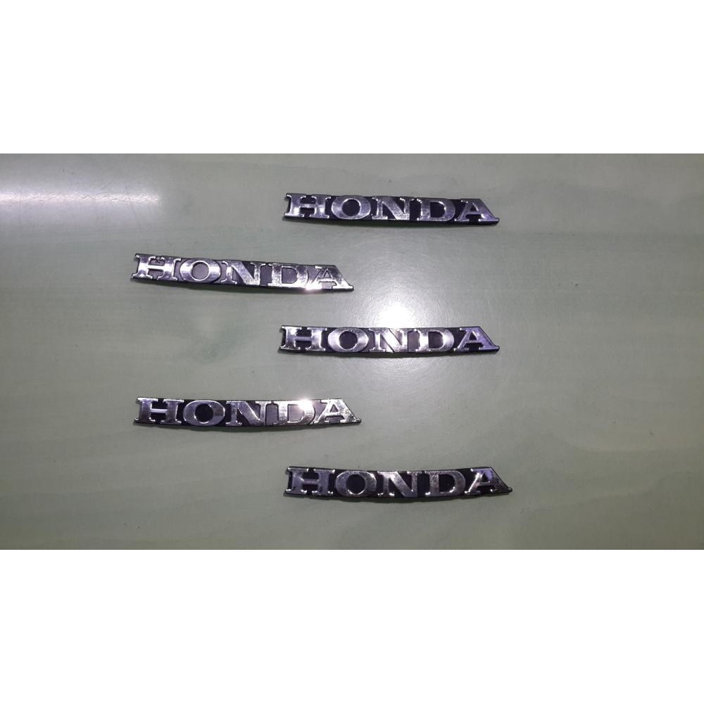 Emblem Simbol Logo HONDA untuk Motor Karisma  Vario Old  Motor lainnya