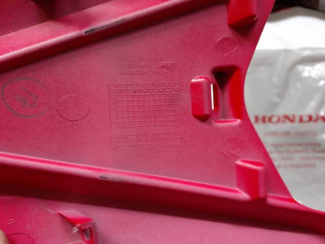 cover front panel tameng depan vario 125 150 all new 2018 merah doff original