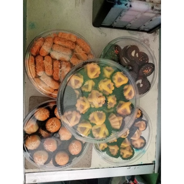 

Nastar, kastengel, brownies mini
