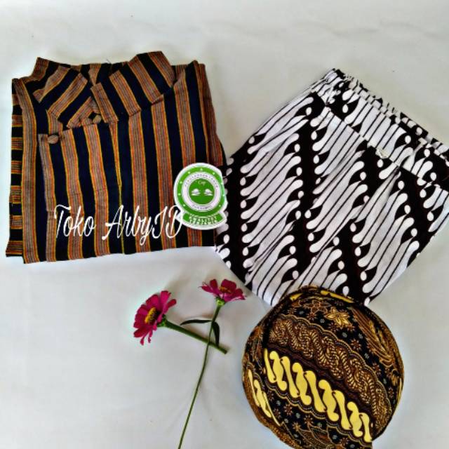 Baju Lurik + Rok Jarik+ Blangkon Batik / Setelan Baju Adat Jawa