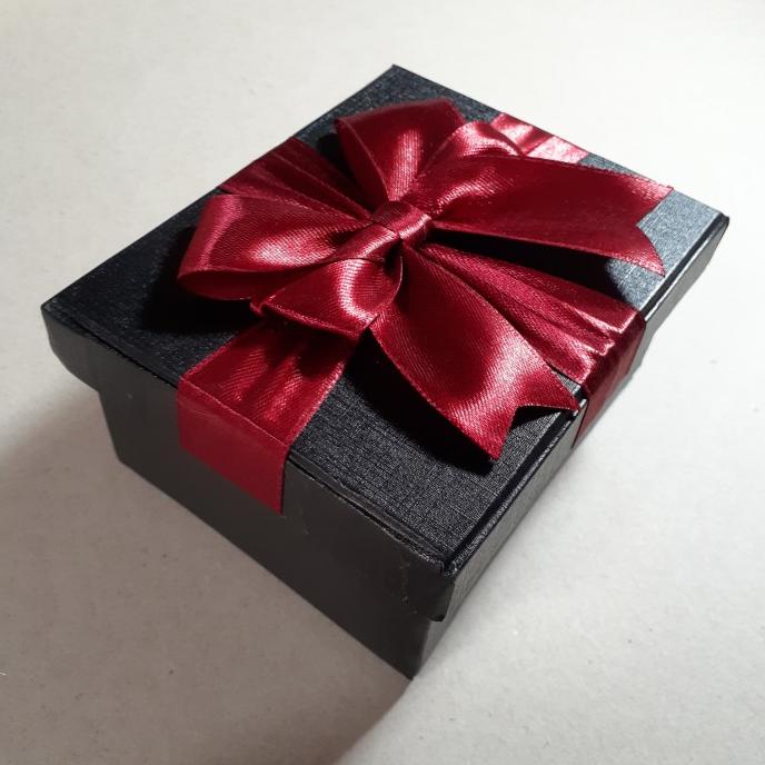 

[COD] GIFT BOX HITAM PITA MERAH MAROON CEK VARIAN [COD]