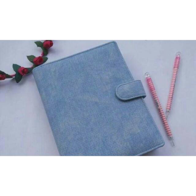 

BINDER POLOS JEANS BIRU 26RING