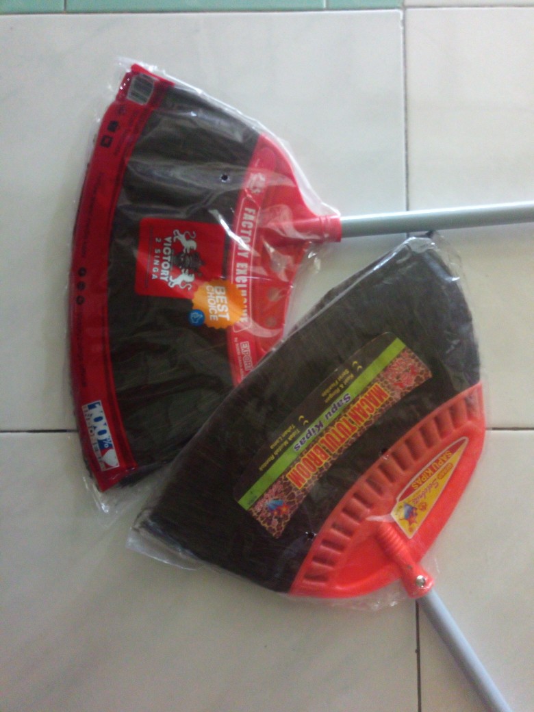 Sapu Ijuk Singa Exlusive