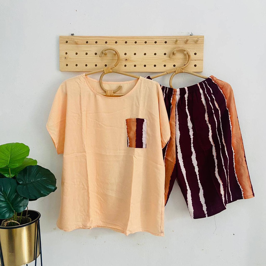 Zahra One Set Wanita Kekinian Jumbo Baju Setelan Wanita Lengan 7/8 Celana Kulot Casual LD 128 cm