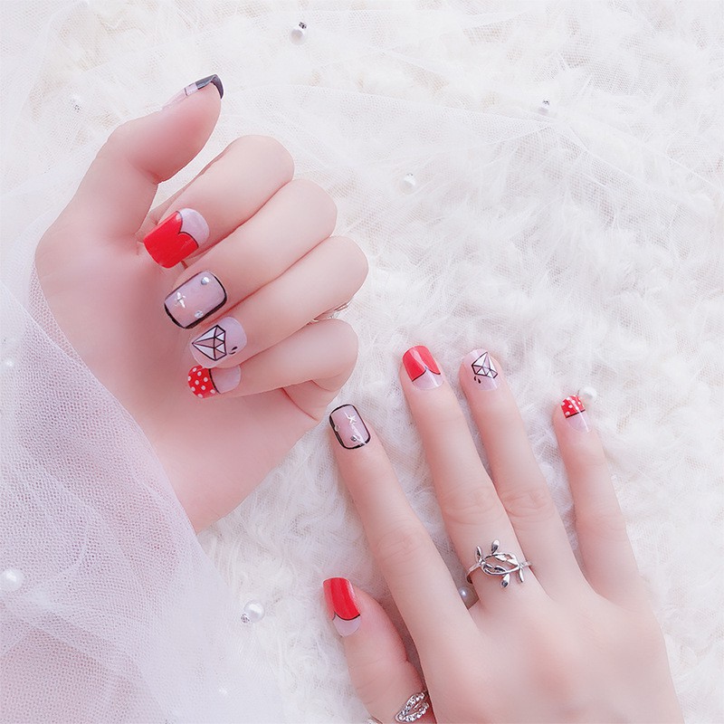 KUKU PALSU KARAKTER PRINTED NAILS KODE ROSE 18B72 TANPA AKSEN RHINESTONE