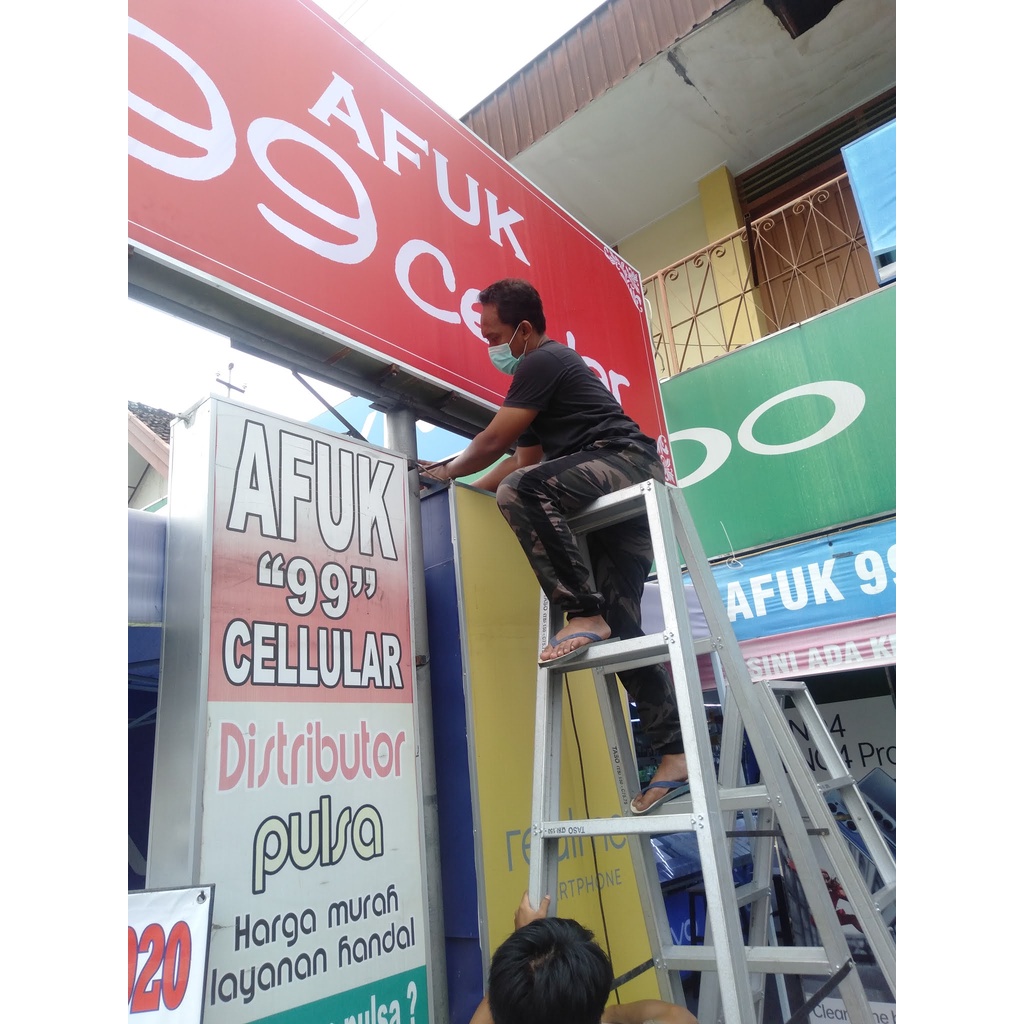 spanduk Bahan Backlite (Neon Box) free custom design