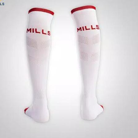 I9L» KS KAKI OLAHRAGA SEPAKBOLA MILLS A MILLS FUTSAL PIERRE CKS ORIGL Baru❤️