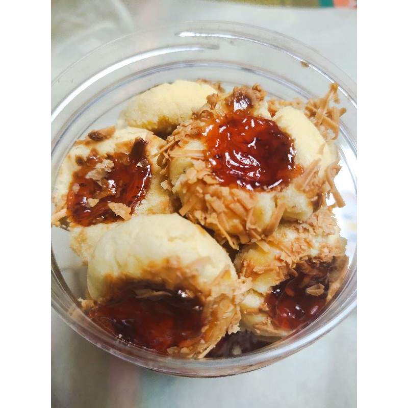 

strawberrycheese thumbprint