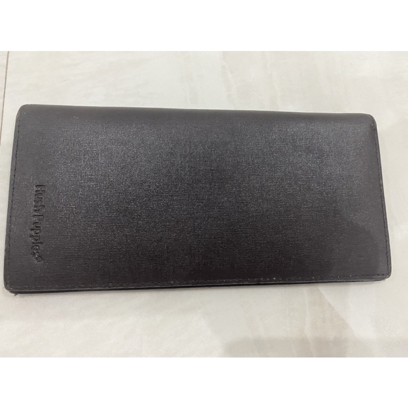 Preloved Dompet Hush Puppies