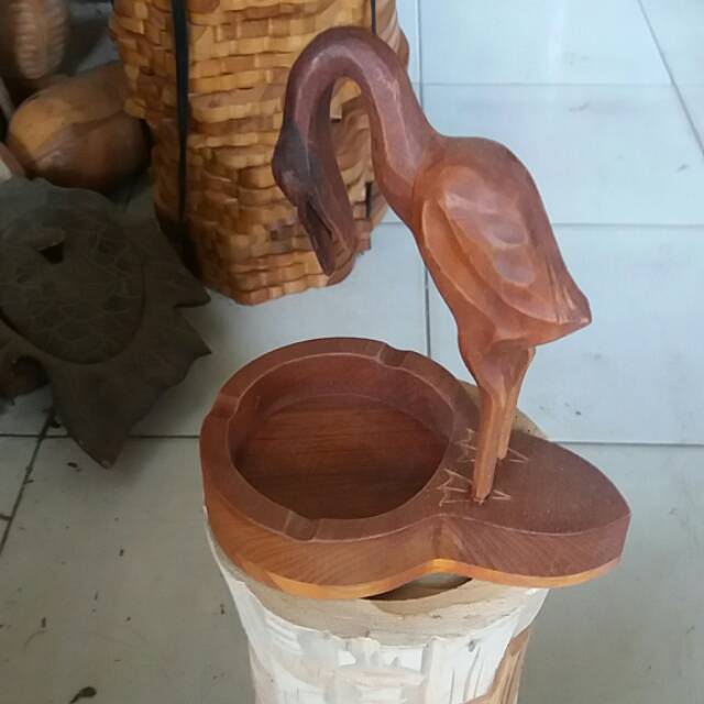 Asbak kayu Jati model Burung Bangau