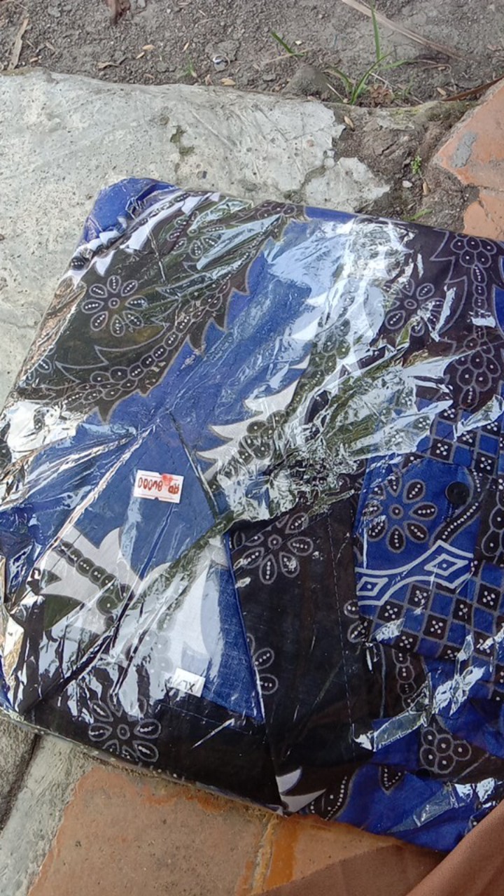 Batik Pria Dewasa Lengan Panjang Warna Navy_model B07 /  Batik Pekalongan
