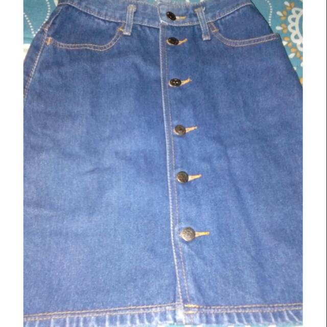 rok jeans kancing depan