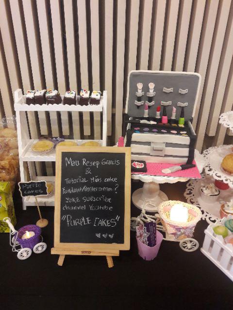 Cake Stand Flower 30 Cm