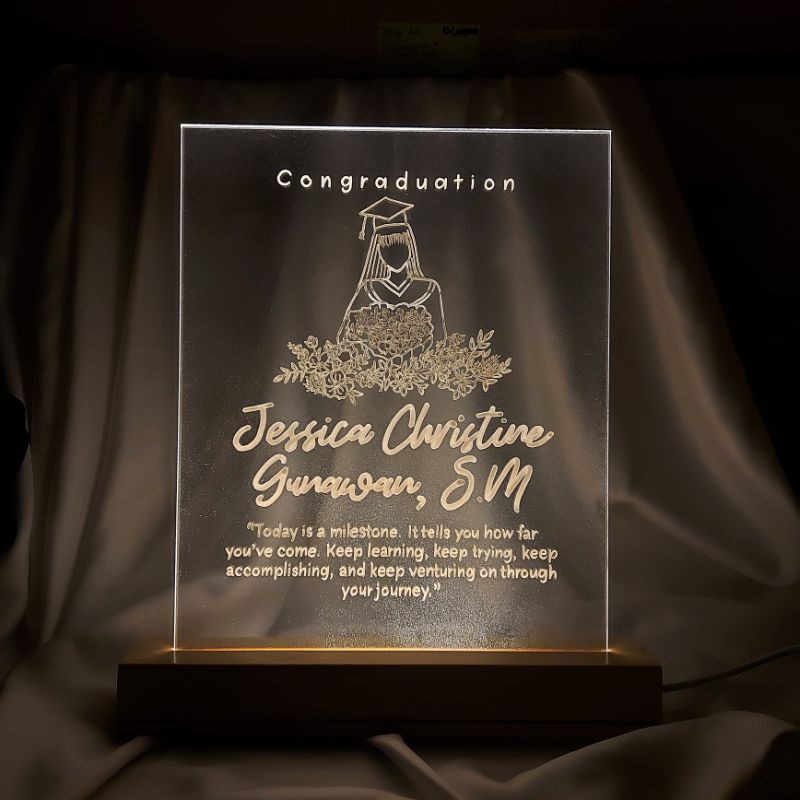 Custom gift Acrylic Lamp Kado unik ultah / wisuda / wedding vow / anniversary