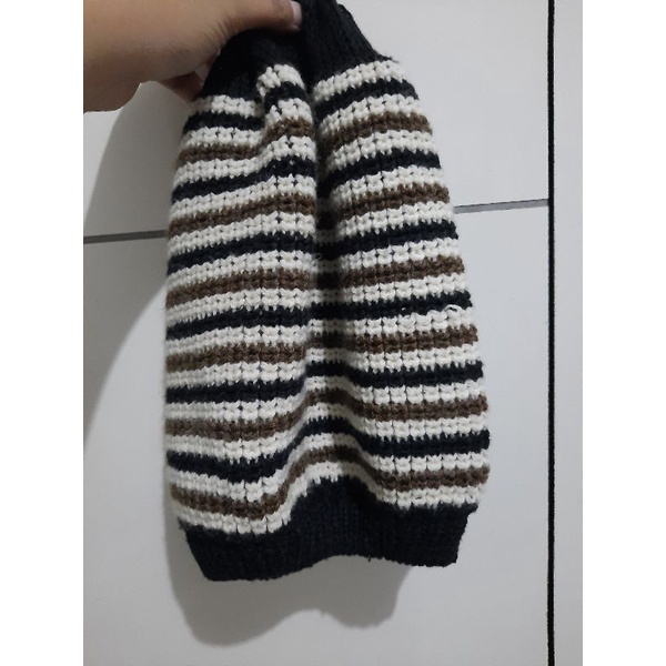 Topi kupluk topi rajut untuk di pegunungan