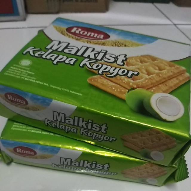 

Roma Malkist Kelapa Kopyor 252g