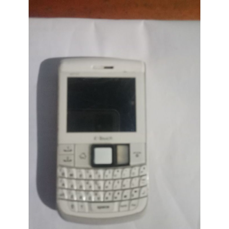 K-Touch H77, hp jadul, hp china