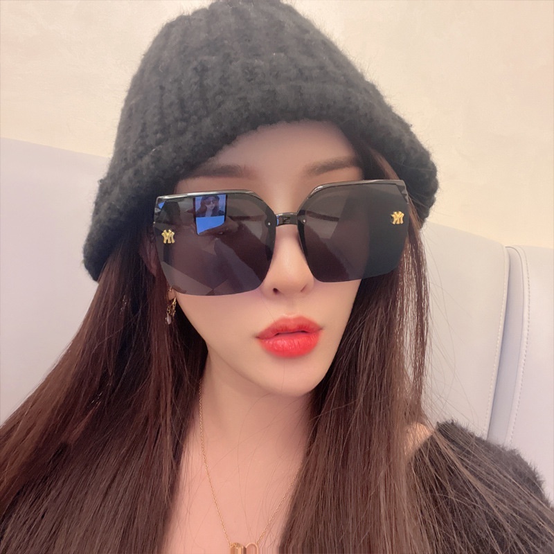 Korea Semi Rimless Kacamata Hitam Wanita Fashion Square Frame Oversize