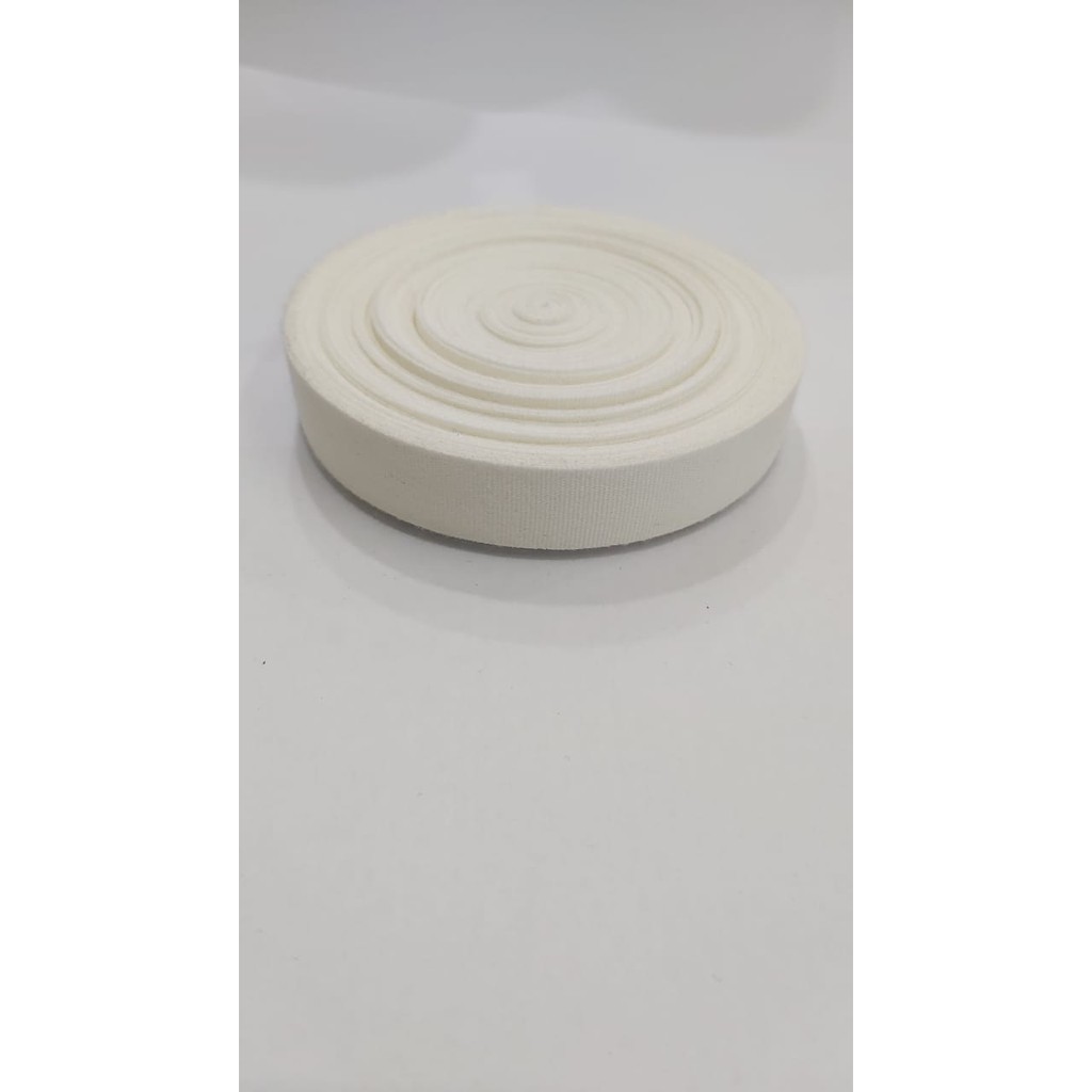 

Katun 1,5cm putih bw panjang 20 yard