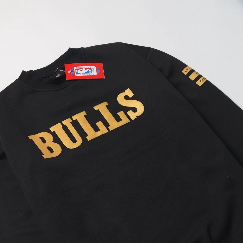 JAKET SWEATER CREWNECK CHICAGO BULLS GOLD SIMPLE UNISEX GOOD QUALITY