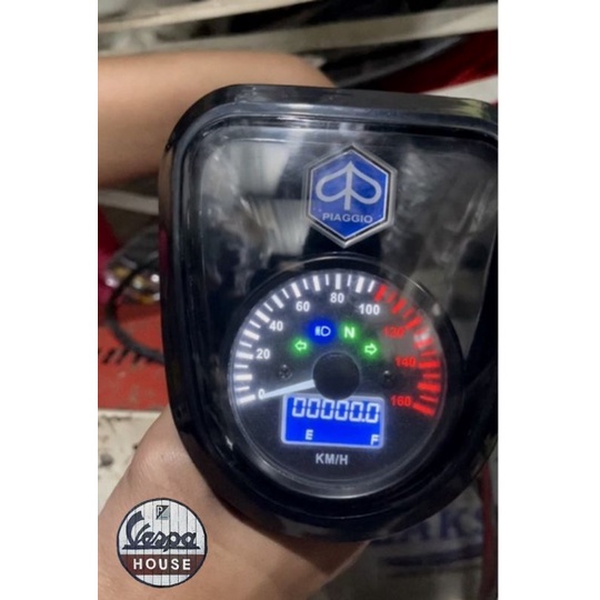 SPEEDOMETER DIGITAL VESPA EXCLUSIVE, PS STRADA AOM