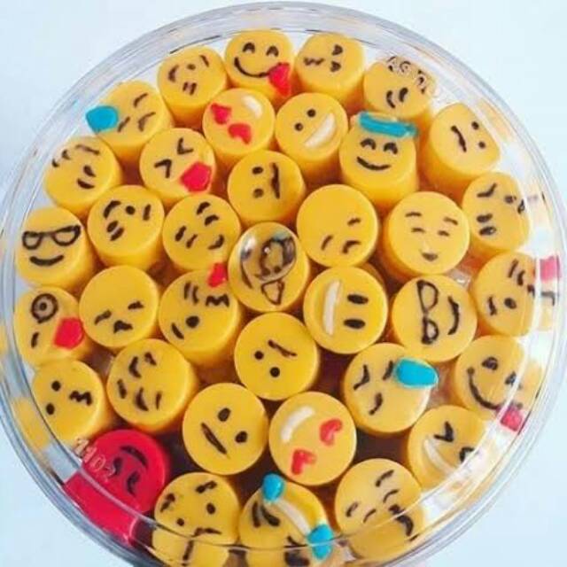

Coklat karakter emoji coklat l'agie