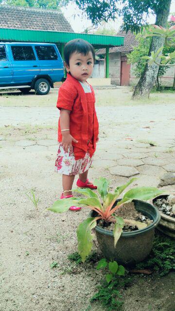 Kebaya Batik Anak Perempuan