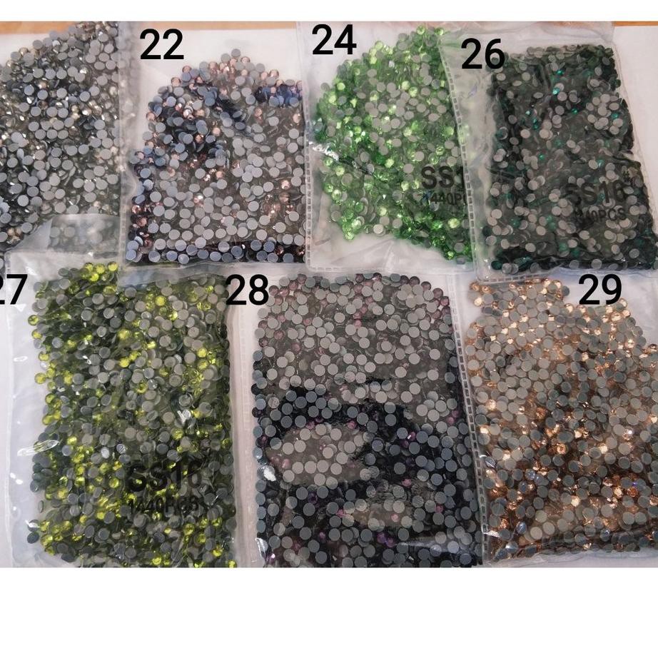 {Original} Hotfix / Rhinestone Kw1 Swarovski ss16, all colors 1 gross grosir