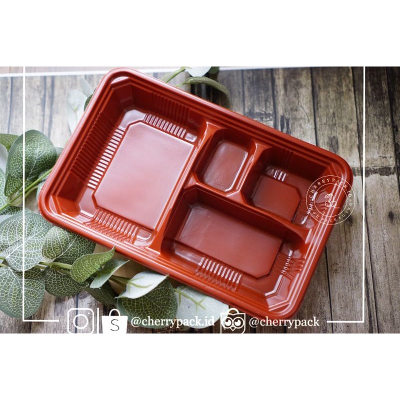 Mika bento sekat 4 red black / mika box plastik sekat 4 isi 50 set (wadah+tutup)