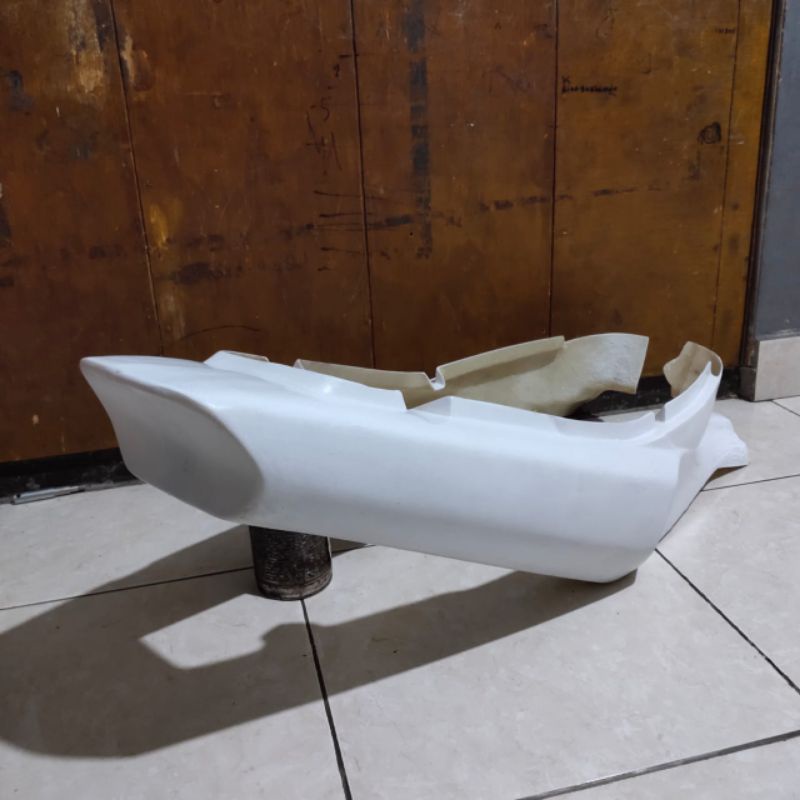 body buta road race satria 2tak lumba bagian belakang