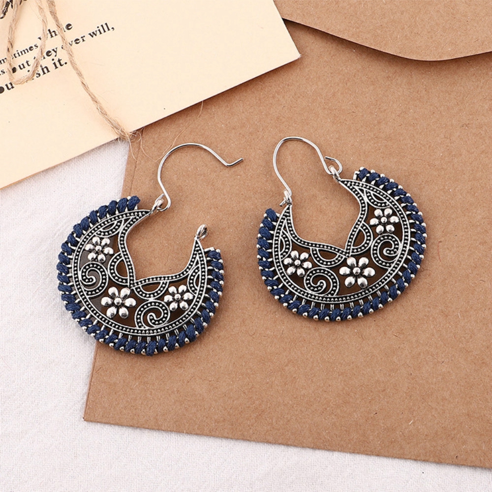 Anting Rumbai Warna Silver Gaya Vintage Bohemian Tibet Etnik Indian Untuk Wanita