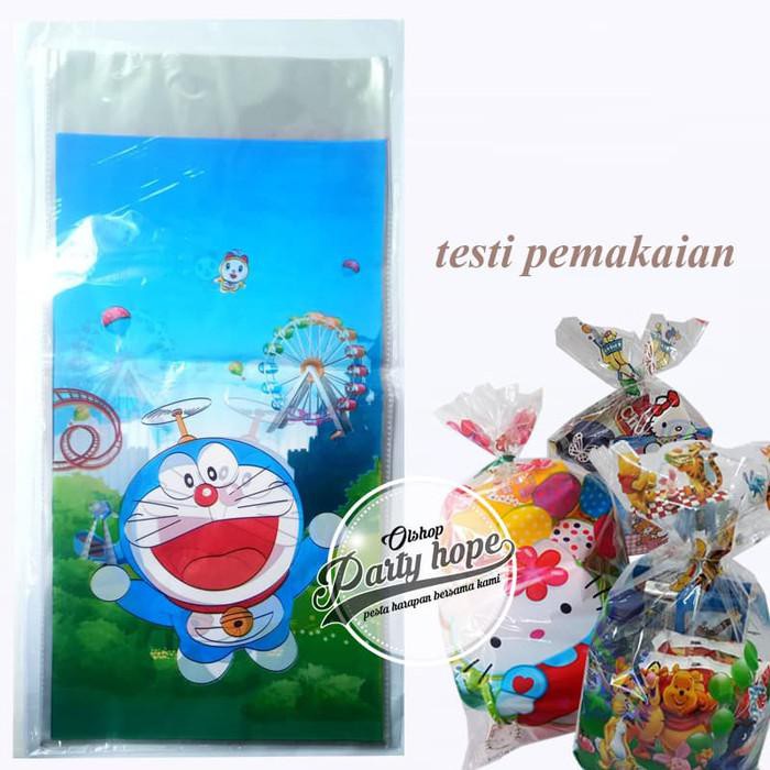 

PROMO - plastik snack doraemon / souvenir ultah / plastik bingkisan kado snek