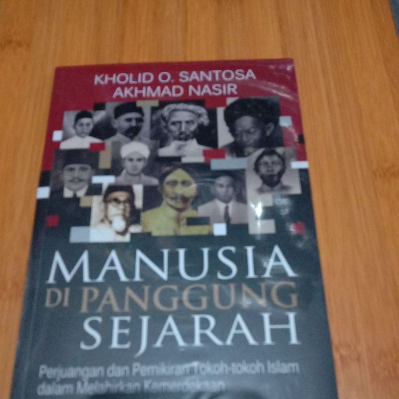 manusia di panggung sejarah