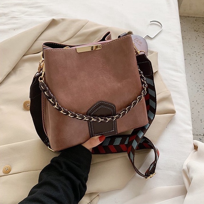 (2Pc Bisa 1Kg)GTBI998875241 New Arrival  !!!  Tas Selempang  Tas Wanita Import  Premium Terbaru