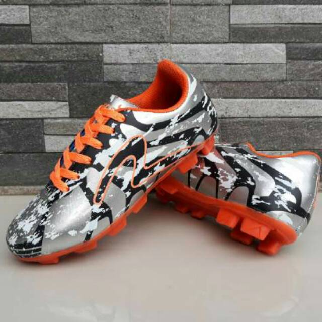Harga grosir...sepatu bola anak size 33 34 35 36 37  kw super/grade ori