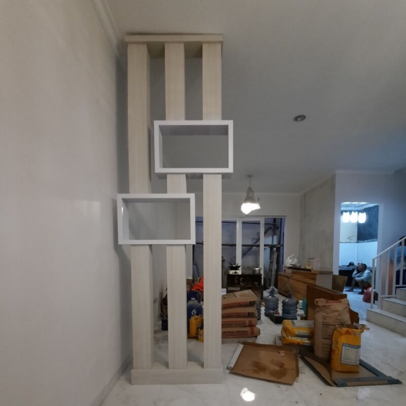 Partisi minimalis modern HPL