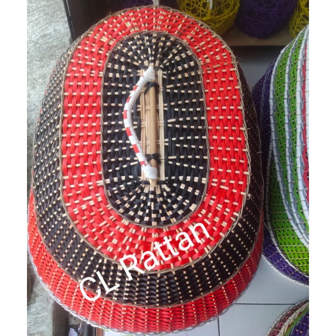 Tudung saji rotan sintetis