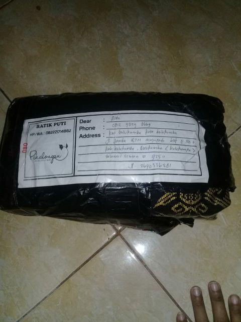 Kemeja Anjani Emas