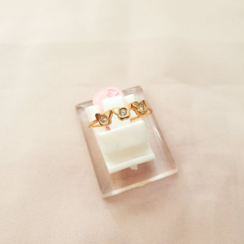 Cincin kupu2 emas asli kadar 700