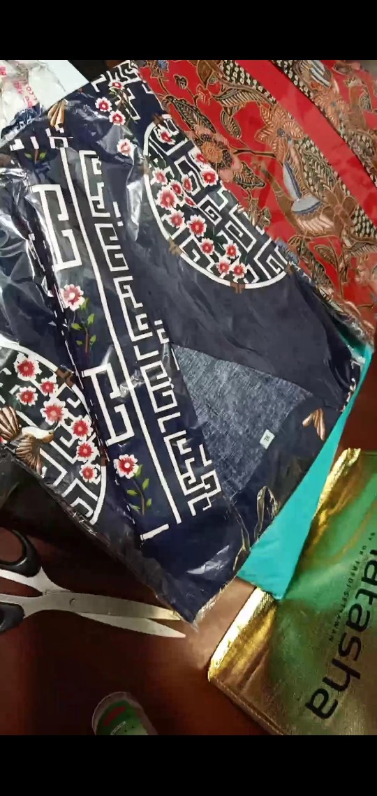 Kemeja Batik Dewasa Lengan Pendek Edisi Imlek, 021 Xr# Bahan Cotton Stretch Slim Fit